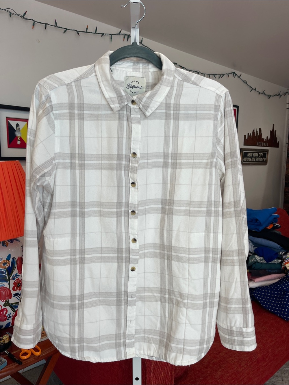 Jachs Cream and Light Gray Plaid Button-Down Shirt